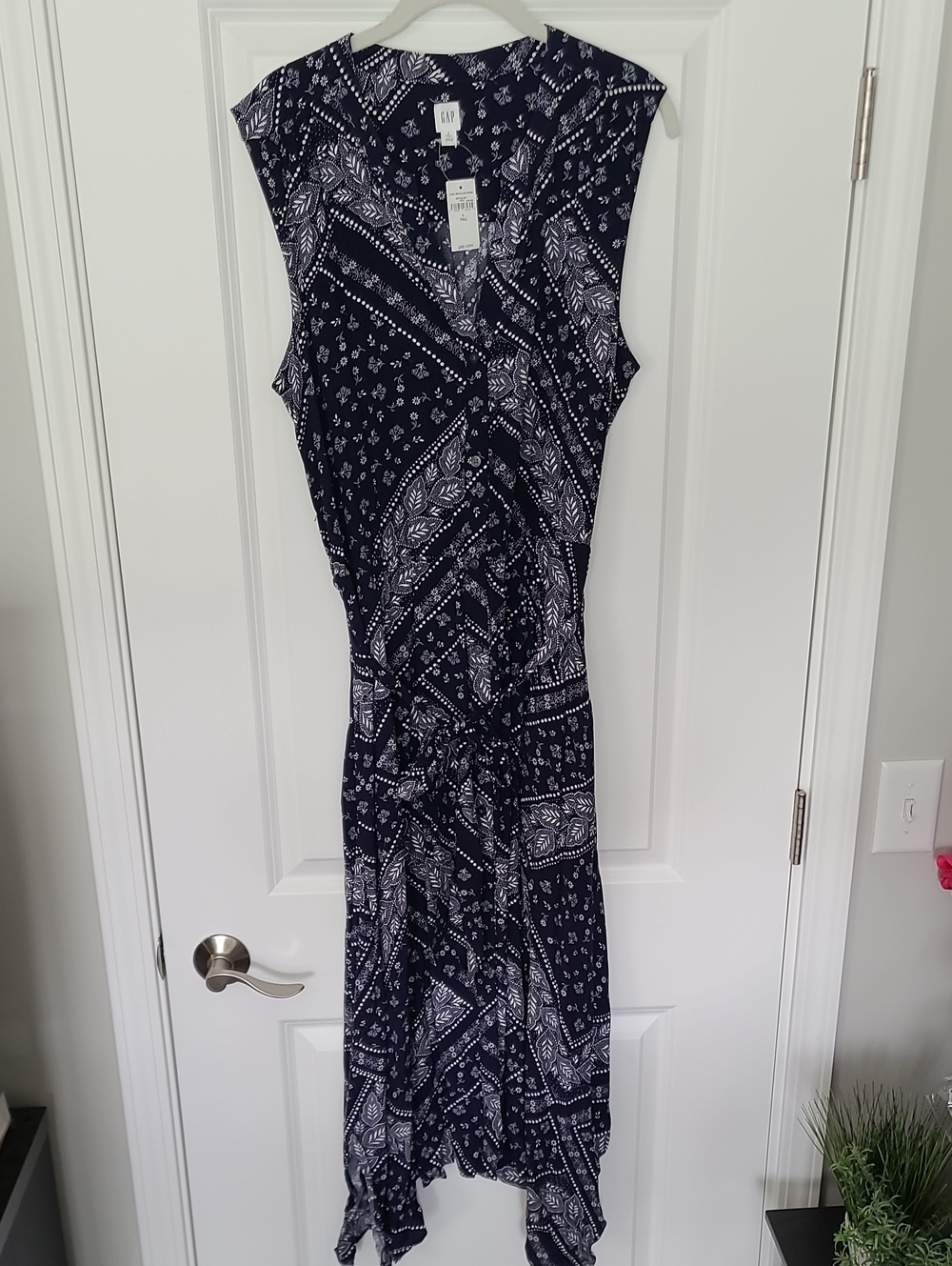 GAP Navy and White Sleeveless Bandana Print Maxi Dress